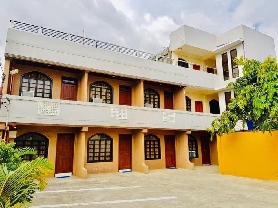 Jprime Apartelle Tuguegarao City Εξωτερικό φωτογραφία